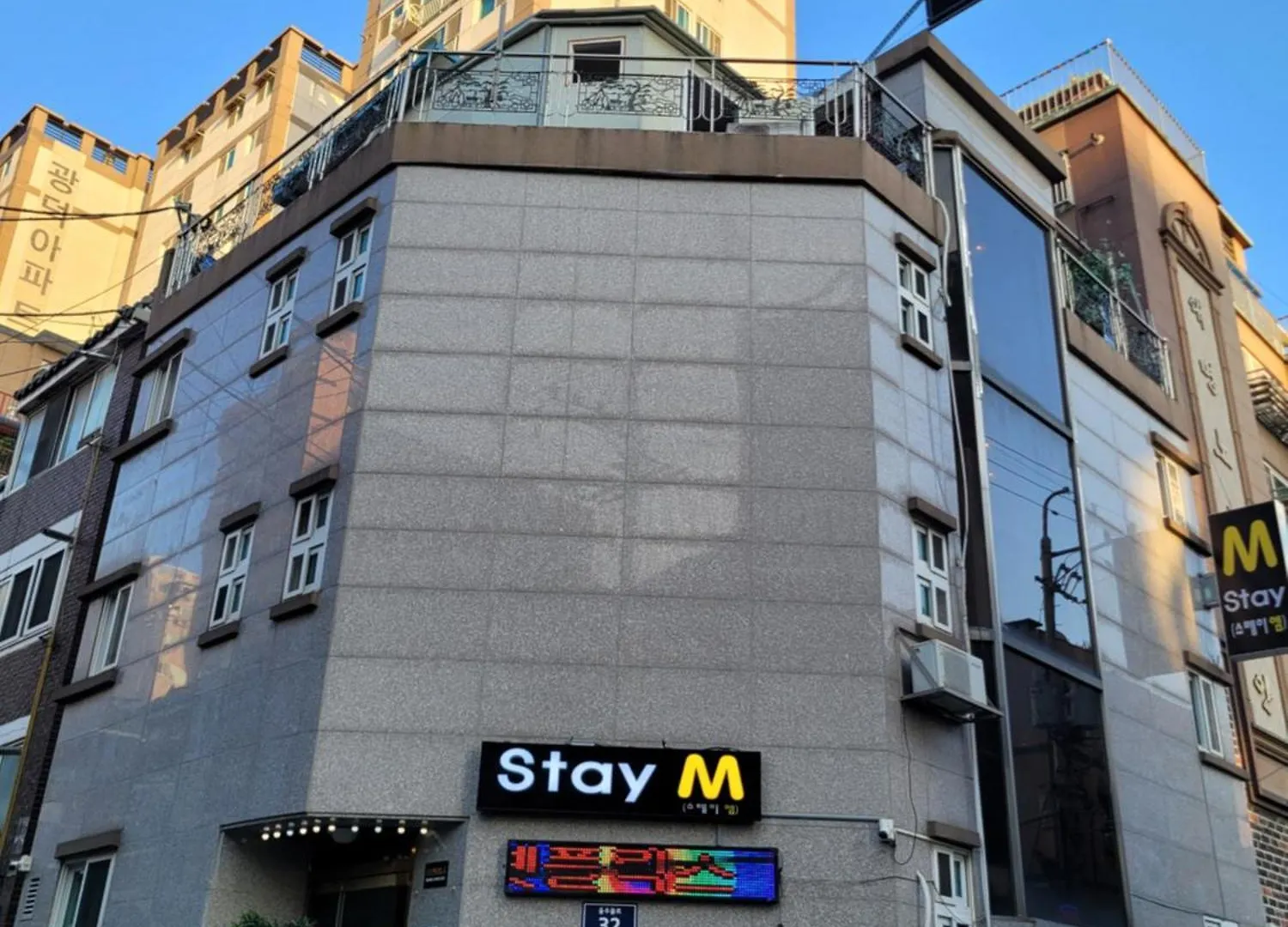 Apartment 인천 석남역 Stay M